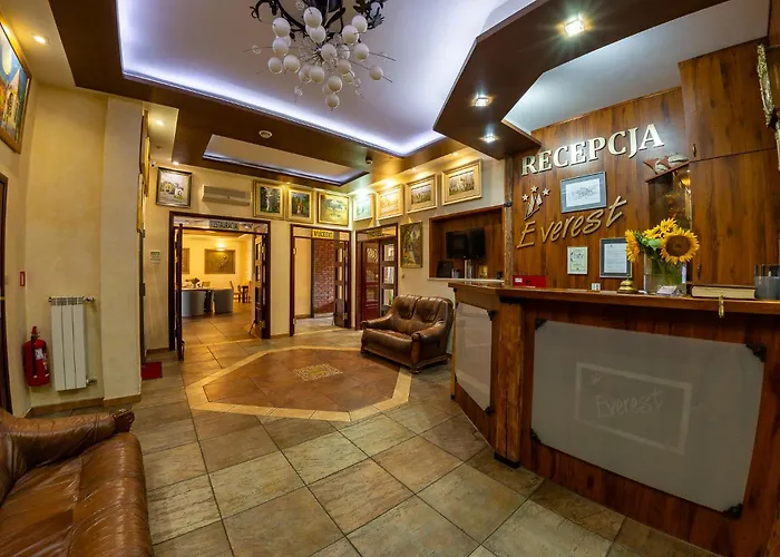 Hotel Everest Węgrów