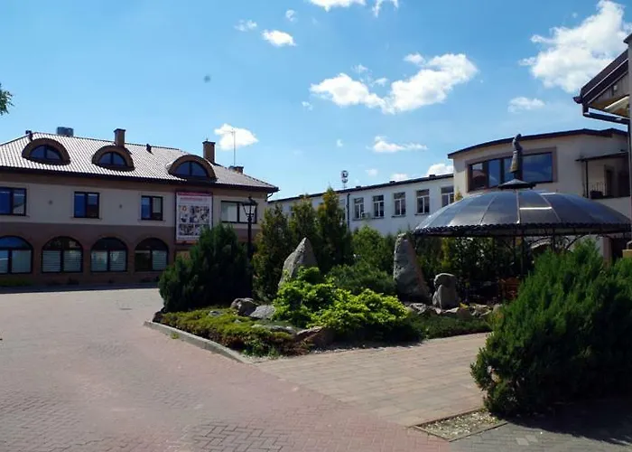 Everest Hotel Węgrów